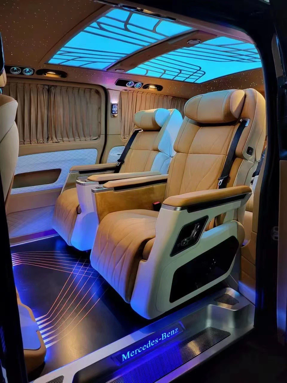 Luxury Camper Seats