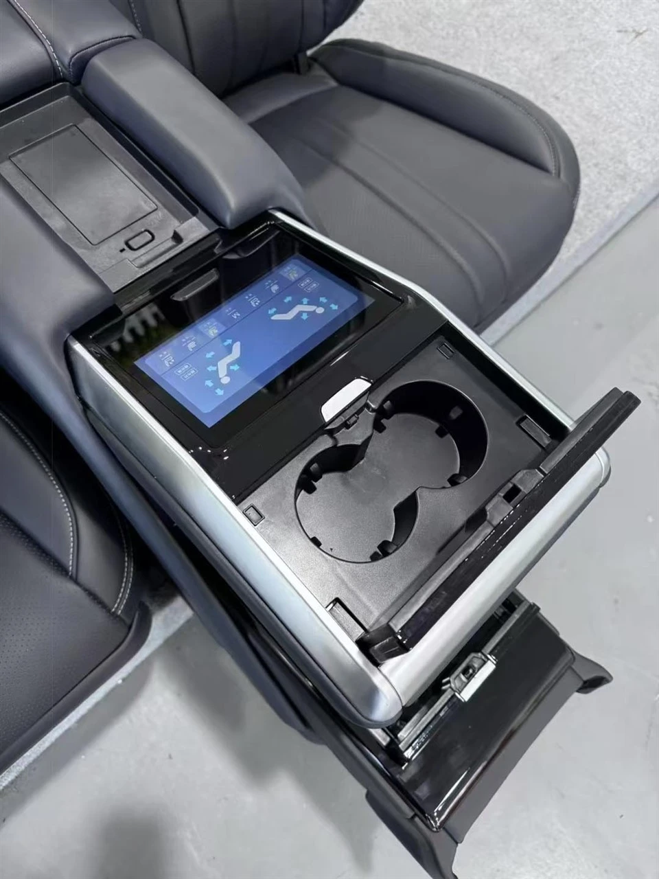 Sequoia Modified Luxury Seat